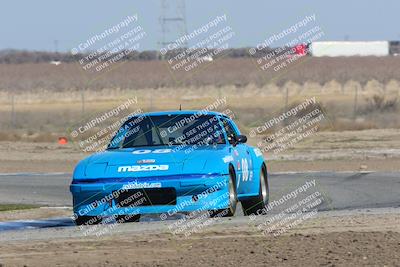 media/Feb-19-2022-Cal Club SCCA Super Tour (Sat) [[420969159b]]/Group 2/Race (Grapevine)/